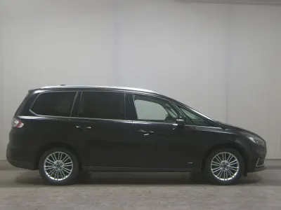Gebraucht Ford Galaxy Titanium 190 PS (139 kW) 2022 Obsidian schwarz metallic Van / Kleinbus