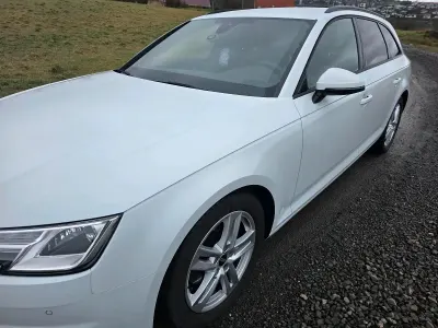 Gebraucht Audi A4 150 PS (110 kW) 2018 Weiß Kombi