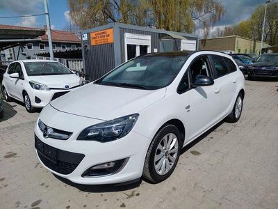 Usata Opel Astra Active 110 CV (80 kW) 2013 Bianco Station wagon