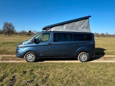 Usado Ford Transit Nugget 185 HP (136 kW) 2022 Azul Monovolume