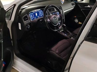 gebraucht VW Golf VII 2.0 TDI 150 PS Variant Automatik DSG