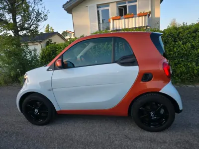 Gebraucht Smart ForTwo Coupé Edition #1 71 PS (52 kW) 2015 Weiß Coupé