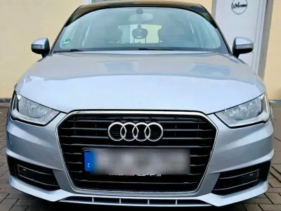 Gebraucht Audi A1 Sportback Sport 95 PS (69 kW) 2017 Grau Kleinwagen
