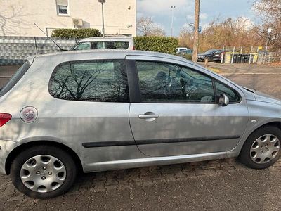 Gebraucht Peugeot 307 88 PS (64 kW) 2004 Silber Kleinwagen