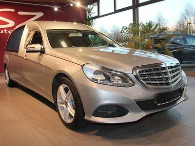 Grau Gebraucht 2014 Mercedes E250 Limousine | 51.900 €