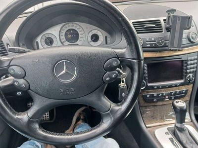 gebraucht Mercedes E280 bitte genau lesen!!!!