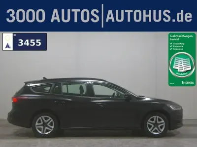 Gebraucht Ford Focus Cool & Connect 120 PS (88 kW) 2022 Agate black metallic Kombi