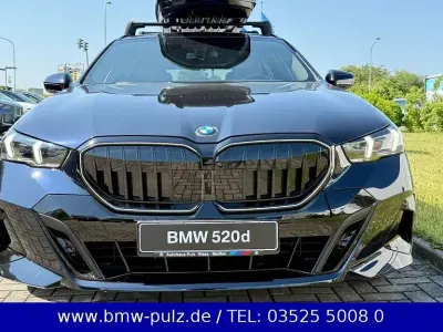 Neu BMW 520 Performance 197 PS (144 kW) 2025 Schwarz Limousine