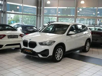 Gebraucht BMW X1 Advantage 140 PS (102 kW) 2020 Weiß SUV