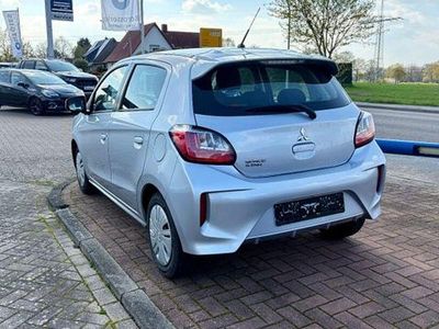 Second-hand Mitsubishi Space Star Select 71 CP (52 kW) 2023 Argintiu Hatchback