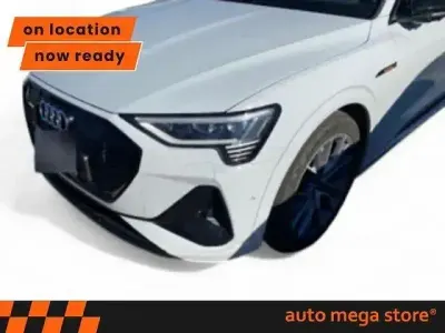 Second-hand Audi e-tron S-Line 300 kW (408 CP) 2020 Alb SUV