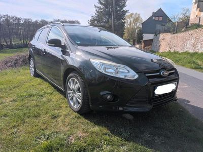Gebraucht Ford Focus 105 PS (77 kW) 2011 Schwarz Kombi