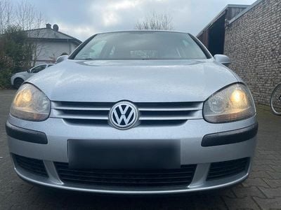 Gebraucht VW Golf V 75 PS (55 kW) 2005 Silber Kleinwagen