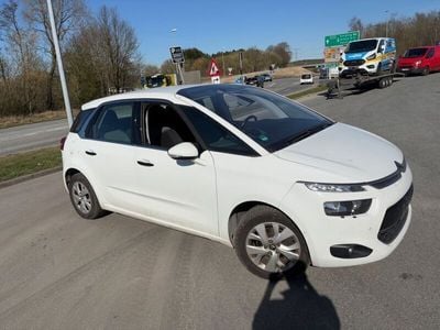 Weiß Gebraucht 2015 Citroën C4 SpaceTourer SELECTION Van / Kleinbus | 3.000 €