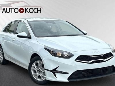 Gebraucht Kia Ceed 100 PS (73 kW) 2025 Weiß Kleinwagen
