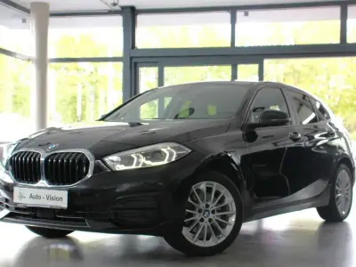 Gebraucht BMW 118 Advantage 136 PS (100 kW) 2023 Schwarz Limousine