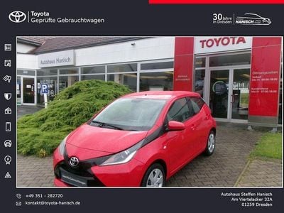 Rot Gebraucht 2018 Toyota Aygo X-play Kleinwagen | 9.990 € (Fairer Preis)
