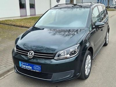 Gebraucht VW Touran Comfortline 140 PS (102 kW) 2014 Grün Van / Kleinbus