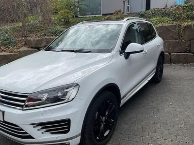 Usata VW Touareg Executive 262 CV (192 kW) 2017 Bianco SUV