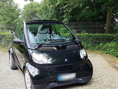 Second-hand Smart ForTwo Cabrio Passion 61 CP (44 kW) 2003 Negru Cabrio
