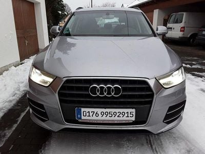 Gebraucht Audi Q3 Comfort 150 PS (110 kW) 2015 Silber SUV