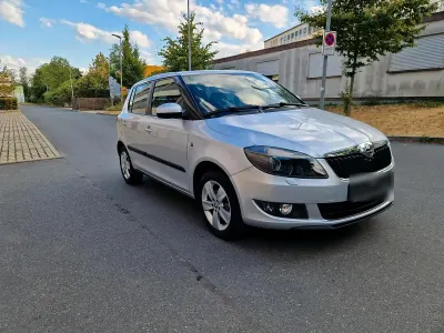 Gebraucht Skoda Fabia 86 PS (63 kW) 2013 Silber Kleinwagen
