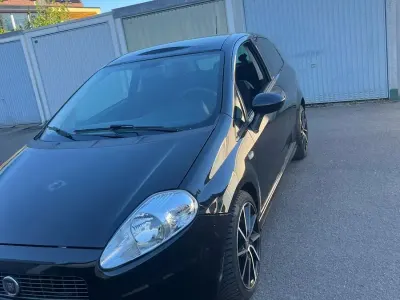 Usata Fiat Punto 77 CV (56 kW) 2008 Nero Utilitaria