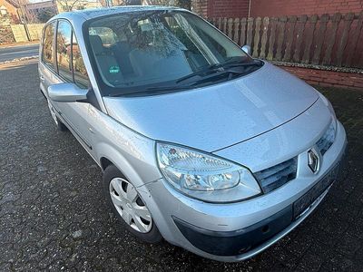 Silber Gebraucht 2006 Renault Scénic II Van / Kleinbus | 2.000 € (Fairer Preis)