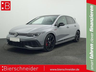 Grau Gebraucht 2023 VW Golf Style Limousine | 34.250 € (Fairer Preis)