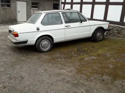 Gebraucht VW Jetta 69 PS (50 kW) 1983 Weiß Limousine