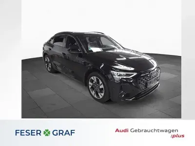 Gebraucht Audi Q8 Sportback e-tron Advanced Plus 250 kW (340 PS) 2024 Mythosschwarz metallic SUV