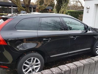 Gebraucht Volvo XC60 2016 Schwarz SUV
