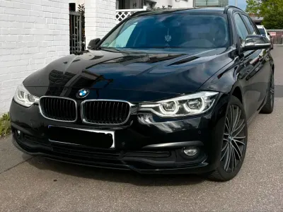 Gebraucht BMW 318 2018 Schwarz Kombi