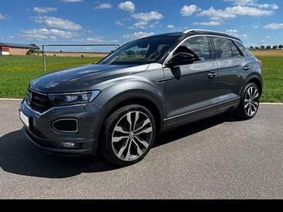 Second-hand VW T-Roc 190 CP (139 kW) 2019 Gri SUV