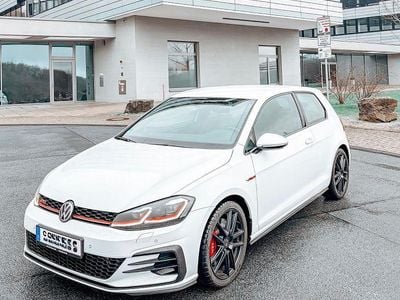 Gebraucht VW Golf VII GTI 245 PS (180 kW) 2019 Weiß Limousine