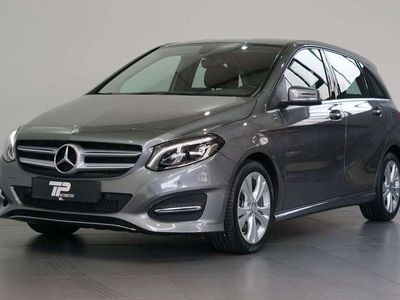 gebraucht Mercedes B180 Urban *Teilleder *Navi *LED *AHK *17"Alu