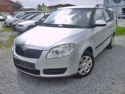 gebraucht Skoda Fabia Ambiente 1.4i- 2010/ met+Klima+Tempomat+Iso/neu.KD