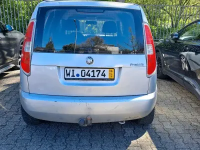 Gebraucht Skoda Roomster 100 PS (73 kW) 2008 Silber Van / Kleinbus