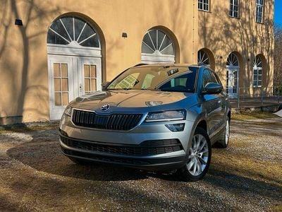 Second-hand Skoda Karoq Style 150 CP (110 kW) 2020 Argintiu SUV