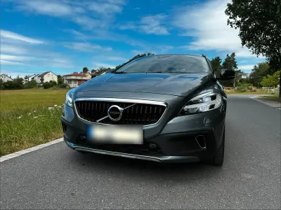 Gebraucht Volvo V40 CC Plus 152 PS (111 kW) 2017 Grau Kombi