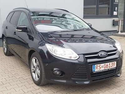 gebraucht Ford Focus Turnier 1.0 Titanium *ZAHNRIEMEN-INSP./TÜV NEU*