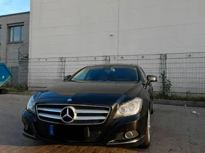 Gebraucht Mercedes CLS350 265 PS (194 kW) 2011 Schwarz Limousine