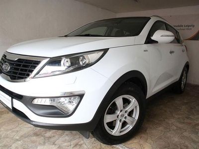 Gebraucht Kia Sportage Spirit 184 PS (135 kW) 2012 Weiß SUV