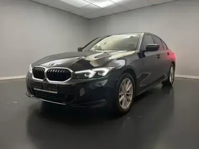 Gebraucht BMW 320 Shadowline 190 PS (139 kW) 2023 Schwarz Limousine