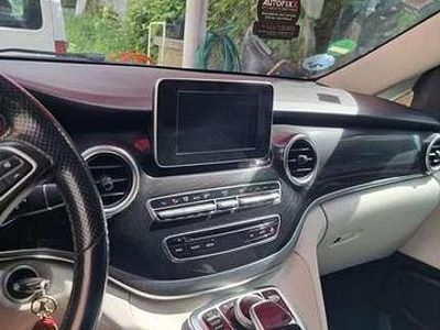 Gebraucht 2017 Mercedes V250 Avantgarde Edition Van / Kleinbus | 32.000 € (Guter Preis)