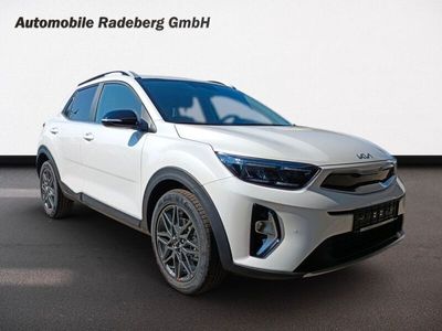 (swp) snow white pearl m Gebraucht 2024 Kia Stonic SUV | 26.900 € (Teuer)