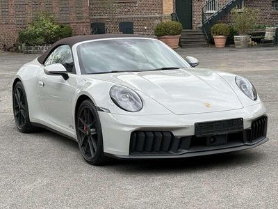 Gebraucht Porsche 911 Carrera 4 Cabriolet 541 PS (397 kW) 2025 Grau Cabrio
