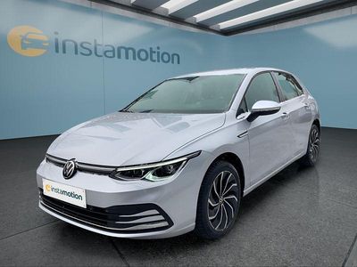 Gebraucht VW Golf VIII 131 PS (96 kW) 2022 Silber Kleinwagen