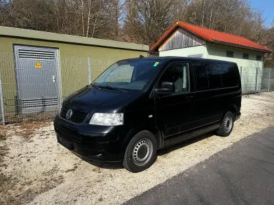 Używany VW T5 131 KM (96 kW) 2007 Czarny Van