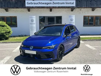Gebraucht VW Golf VIII R 333 PS (244 kW) 2025 Blau Limousine
